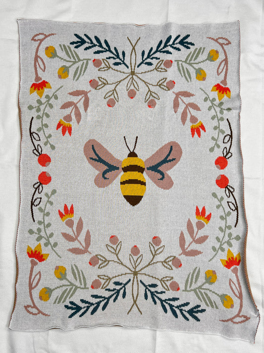 Cotton Bee Blanket 40 x 32
