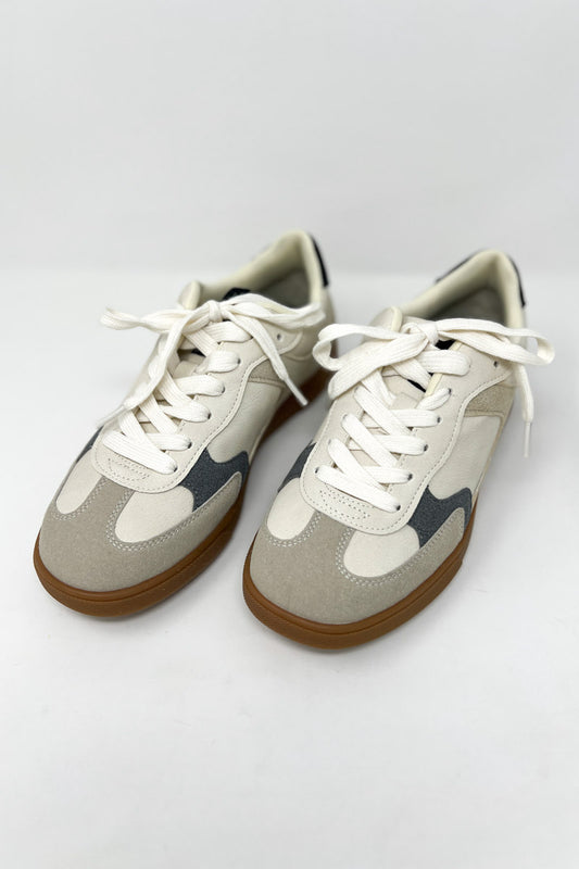 Tastic Sneaker