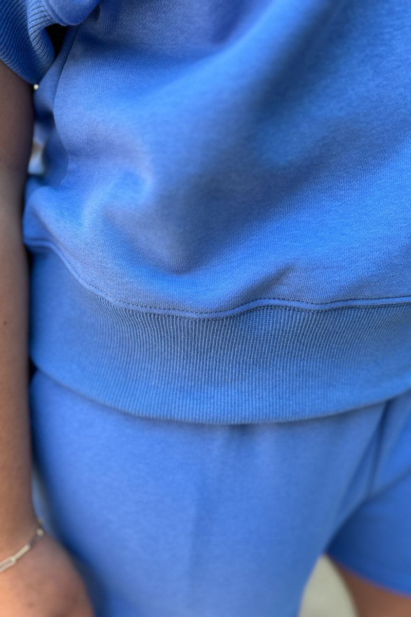 Days in Half-zip Short Sleeve Sweatshirt