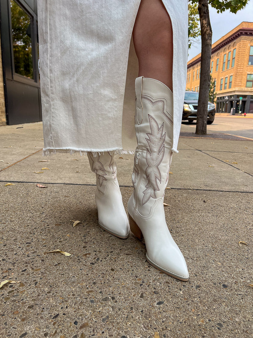 Ainsley White Embroidered Cowboy Boot
