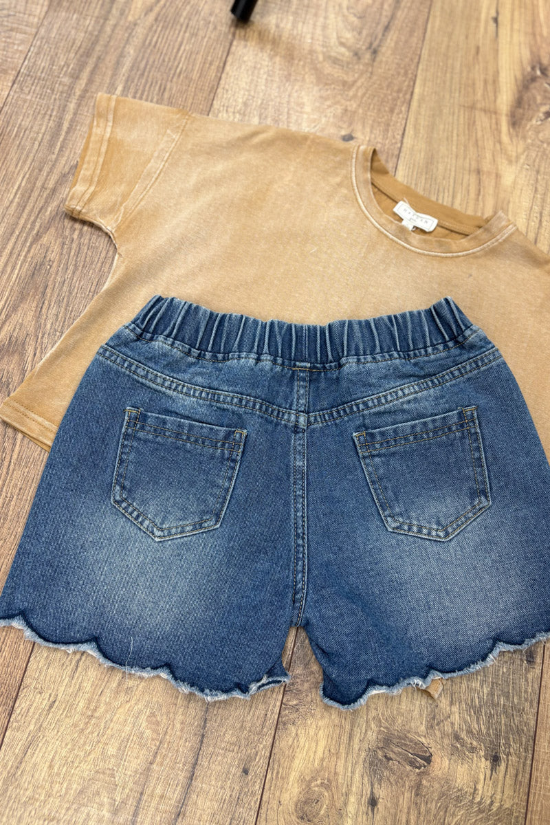 Kara Scallop Hem Shorts