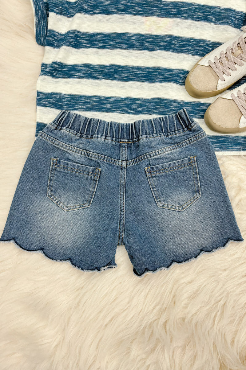 Kara Scallop Hem Shorts