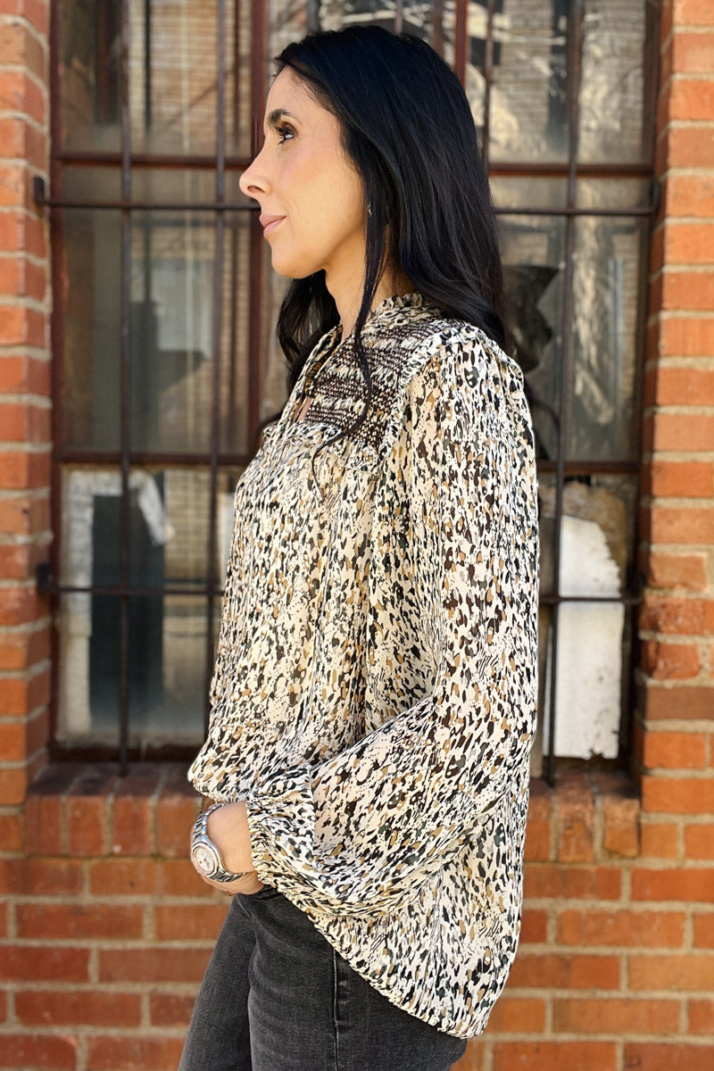 Lia Peasant Blouse