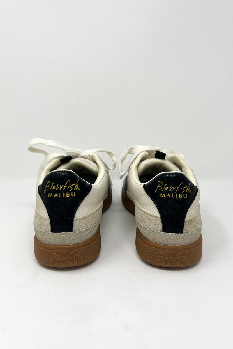 Tastic Sneaker